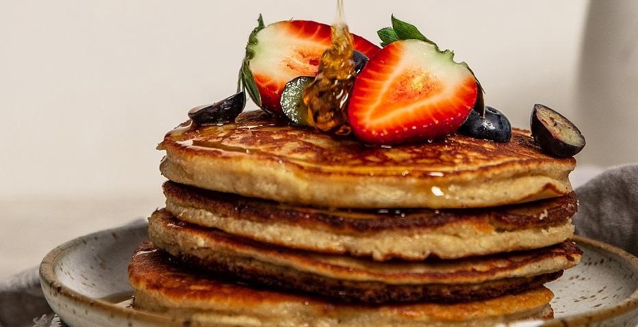 Blue berry pancakes Image of pancakes with berries on a plate