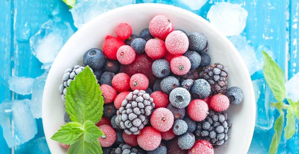 Frozen berries in a bowl 